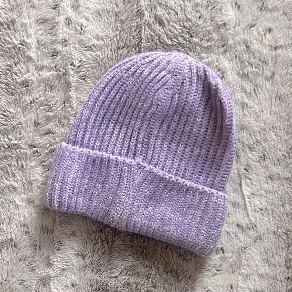 Urban Outfitters Embroidered Beanie Alien In Purple - Picture 3 of 3